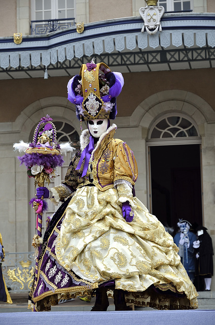 REMIREMONT: 18' Carnaval Vénitien - 205