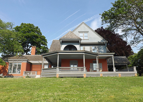 ipernity: Sagamore Hill, May 2012 - by LaurieAnnie