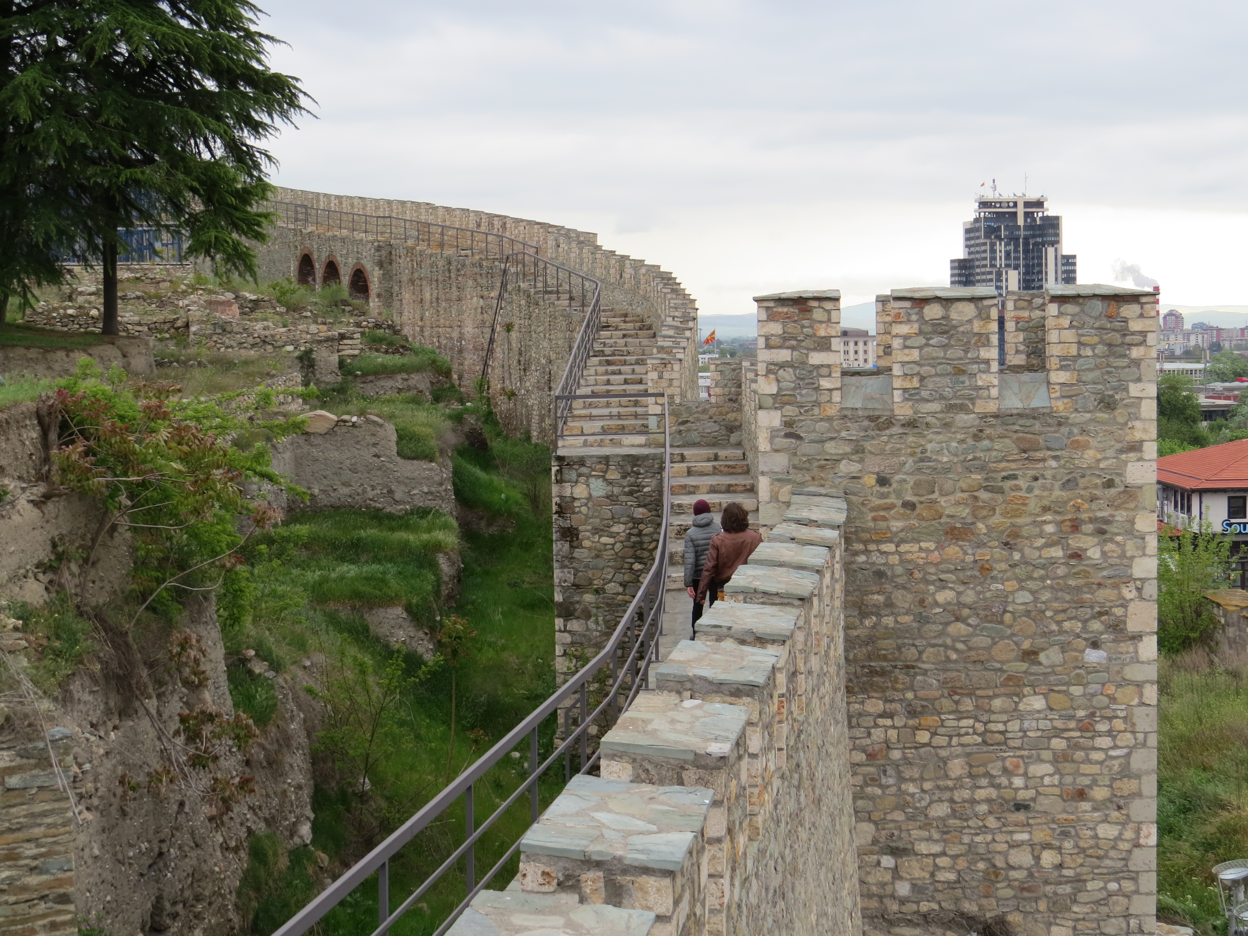 Kale de Skopje : remparts 1