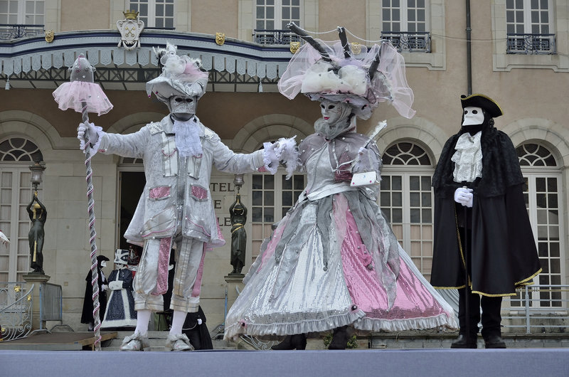 REMIREMONT: 18' Carnaval Vénitien - 288