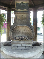 Victorian drinking fountain