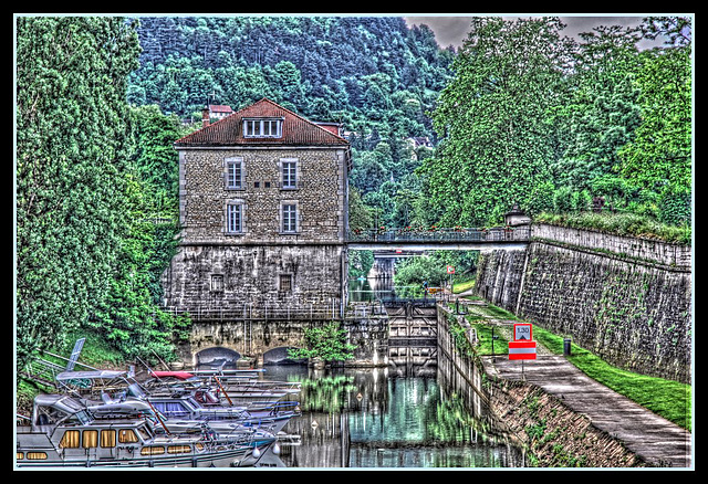 BESANCON: Le moulin St Paul