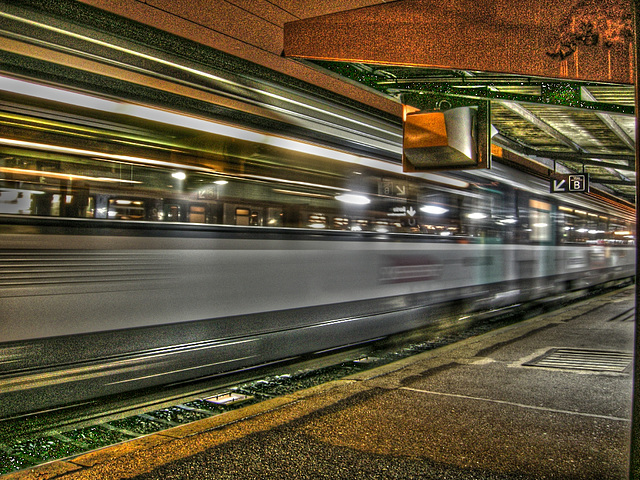 BESANCON: Effet de vitesse à la gare 2...(hdr)