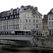 BESANCON: Le Pont Batant et les Quais.