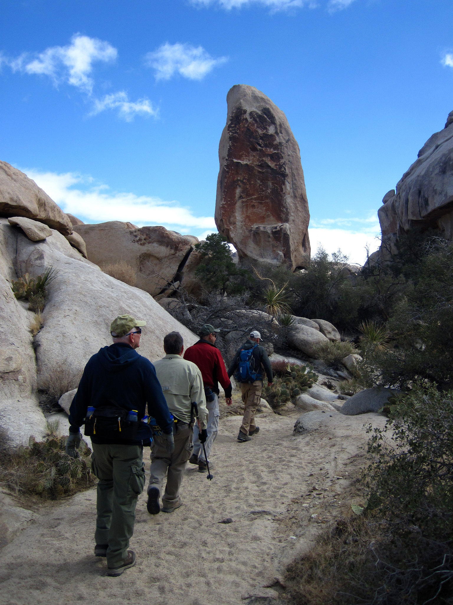 Hike To Garret's Arch (5646)