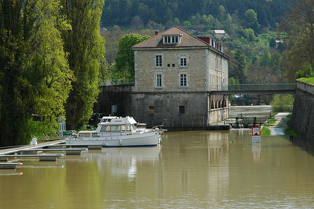 BESANCON: Moulin Saint-Paul