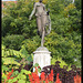 BESANCON: Statue de la fontaine Flore.