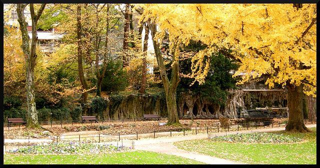 BESANCON: Le parc Micaud.