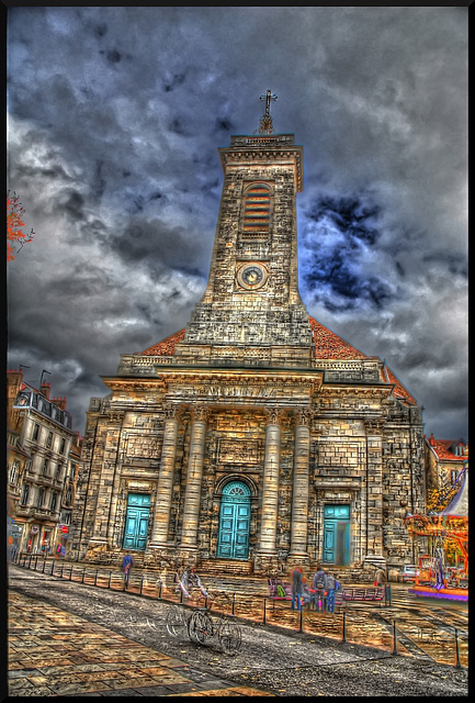 BESANCON: l'Eglise Saint-Pierre.