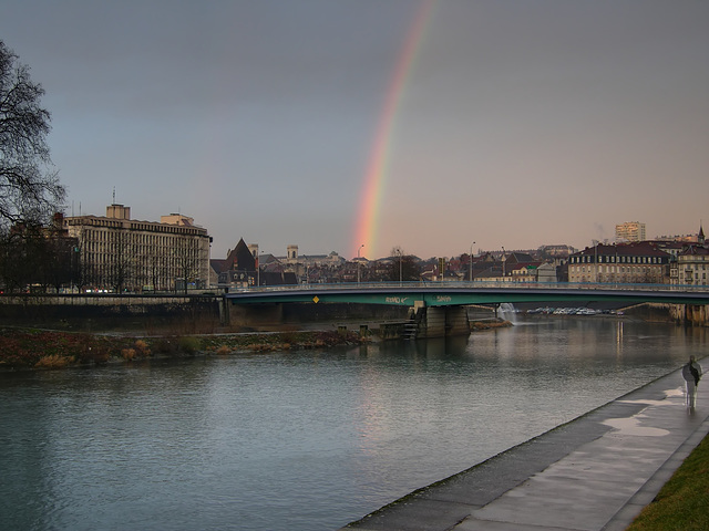 BESANCON: Arc en ciel du 03 février 2009.