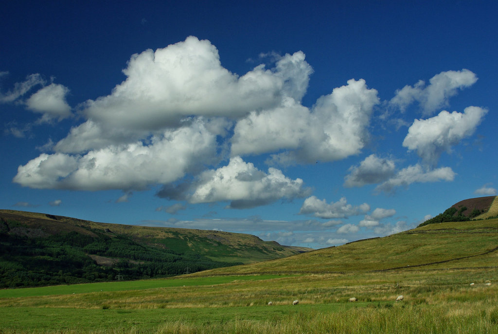 Longdendale Clouds