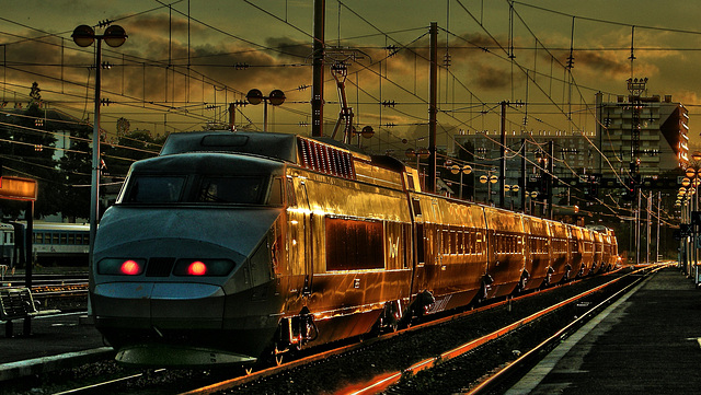 BESANCON: Levé du jour à la gare Viotte.