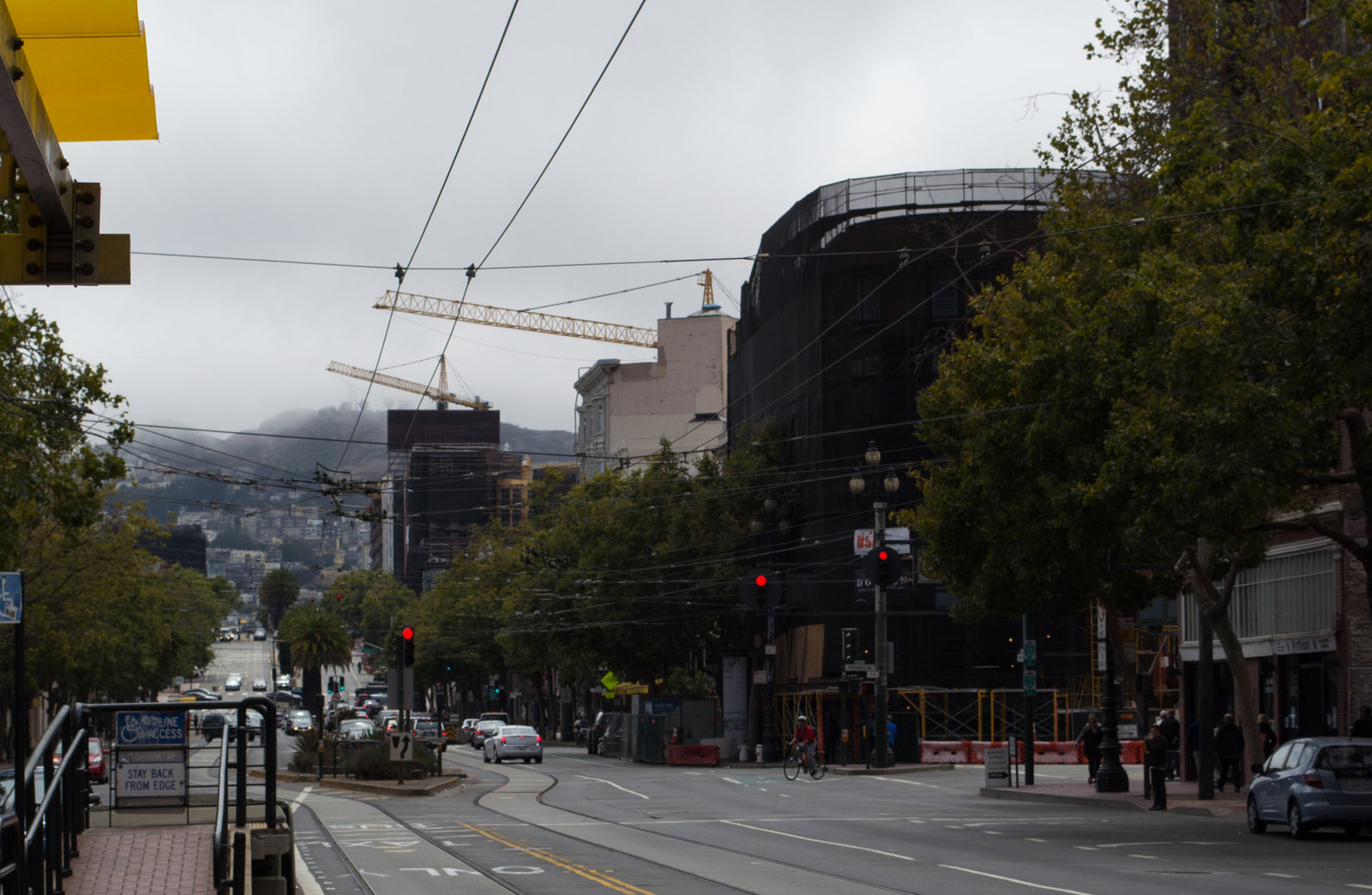 SF Civic Center 1600 Market at Franklin (0524)