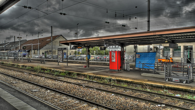 BESANCON: Gare de Besançon Viotte, quai 2 avant travaux