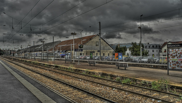 BESANCON: Gare de Besançon Viotte, quai 2 avant travaux