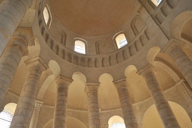 Abside de l'église abbatiale de Fontevraud