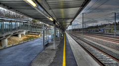 BESANCON:Gare SNCF Besançon TGV: Vue des voies direction Belfort.