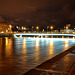 BESANCON: Le doubs, la passerelle de nuit.