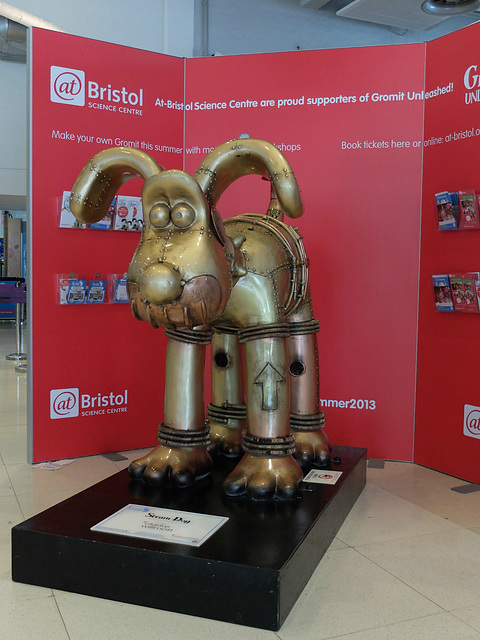 Gromit Unleashed (19) - 6 August 2013