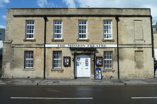 Bath 2013 – Mission Theatre