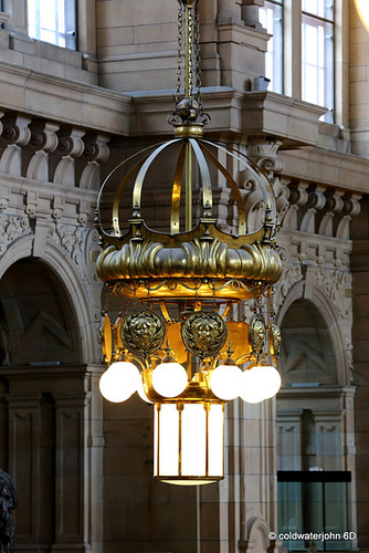 The chandeliers in Kelvingrove Gallery