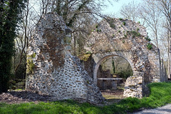 Ruines de l'église St-Médard du Villalet - Eure