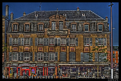 BELFORT: Une maison place Corbis (HDR).