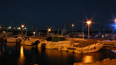 SAINT-RAPHAEL: Le port de nuit.