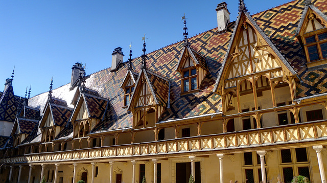 BEAUNE: Les Hospices ( HDR)