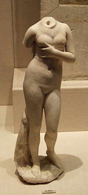 Marble Statuette of Aphrodite in the Metropolitan Museum of Art, September 2011