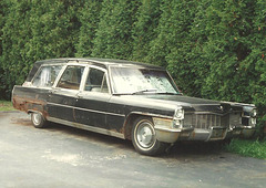 1965 Cadillac Superior Hearse