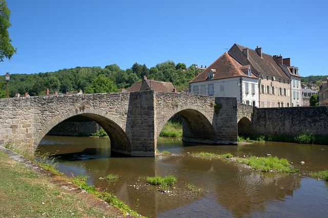 Chambon-sur-Voueize