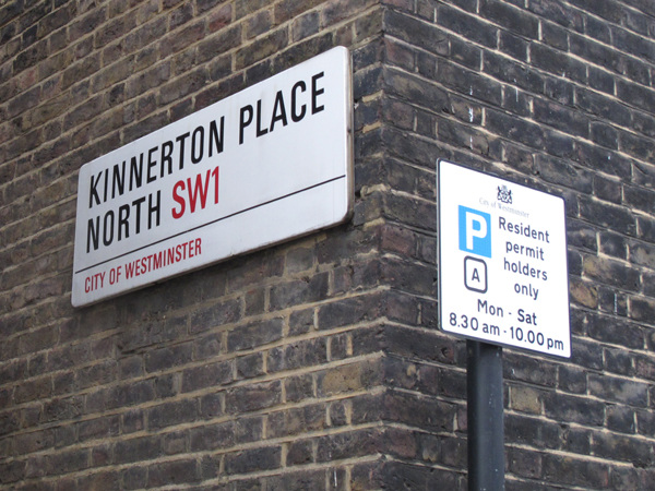 Kinnerton Place North SW1