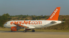 G-EZIN at Gatwick - 4 September 2013