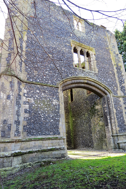 thetford priory (2)