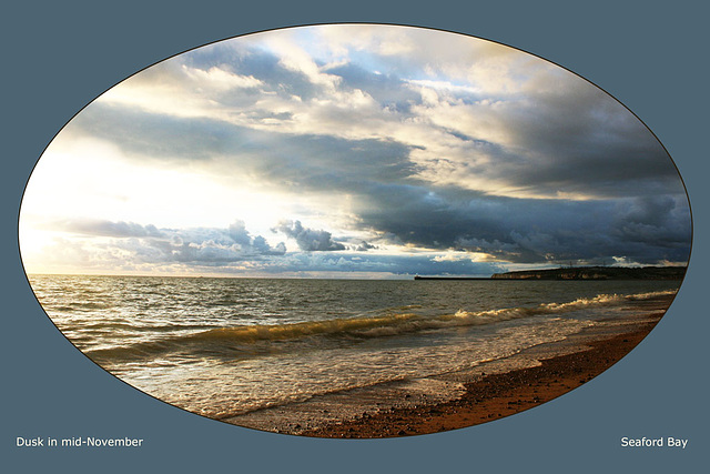 Seaford Bay at dusk  16.11.2010