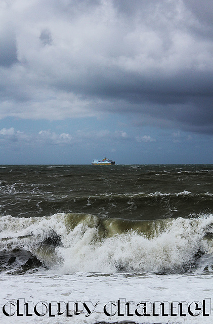 choppy channel Seaford Bay 15 5 2013