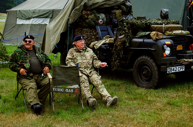 Dunsfold W&W Old Soldiers X-E1