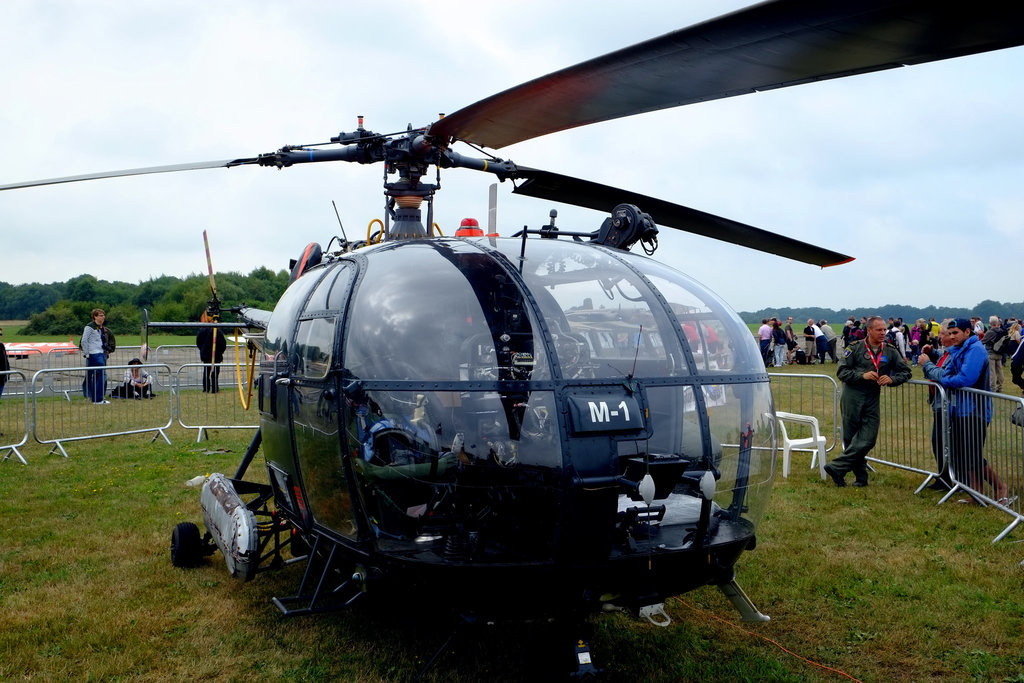 Dunsfold W&W Sud Avation Alouette III X-E1