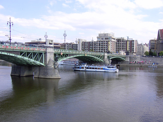 Prag - Brücke über die Moldau