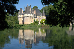 Château de Bazouges-sur-le-Loir