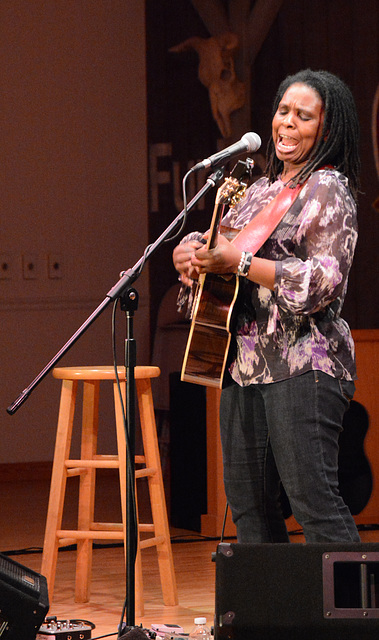 Ruthie Foster