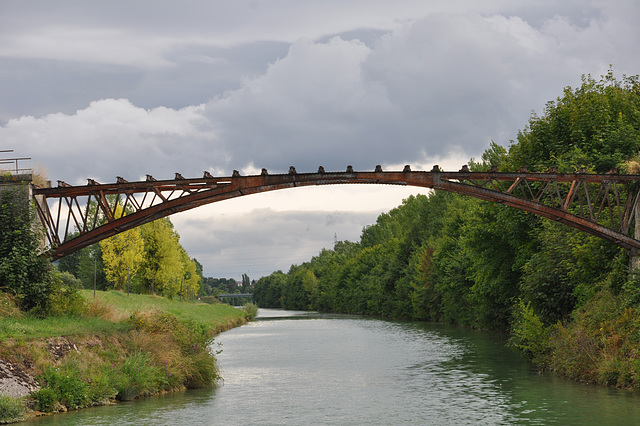 CANAL DE LA MARNE