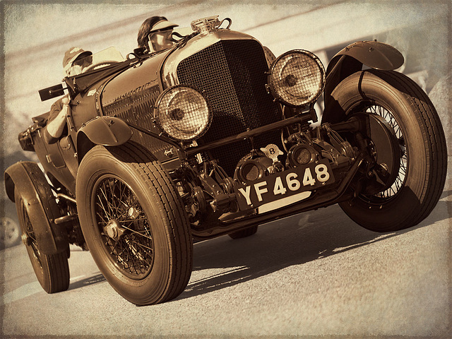 Vintage Car: 1927 Bentley, 6.5 Litre