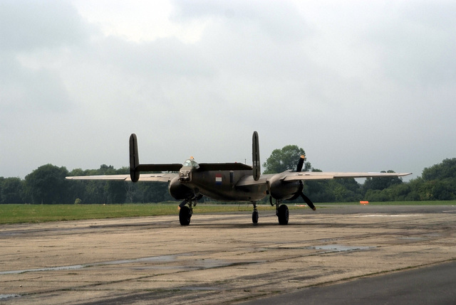 Dunsfold W&W B25 North American Mitchell 4 S5 Pro