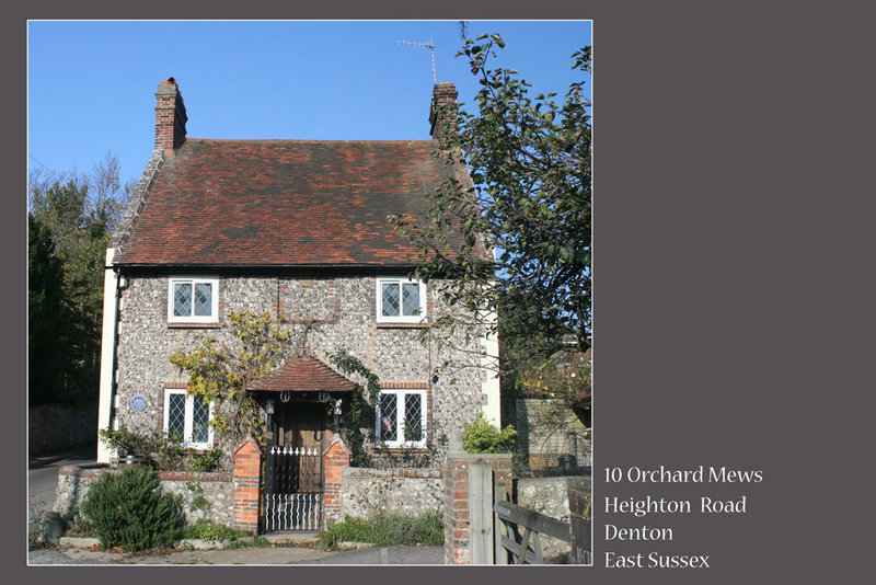 10, Orchard Mews, Denton - 15.11.2011 (grade 2 listed)