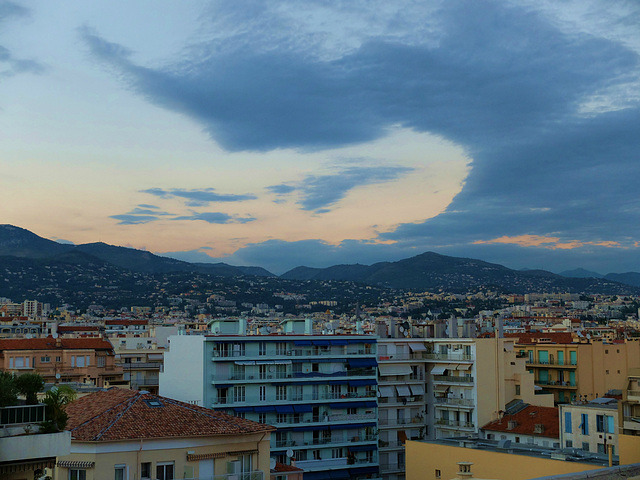 A Coastline in the Sky - 5 September 2013