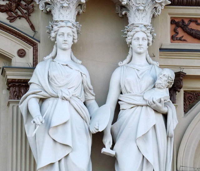 Caryatids on the Ateneum in Helsinki, April 2013