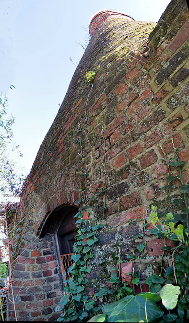 bottle kiln, walmer road, notting hill, london