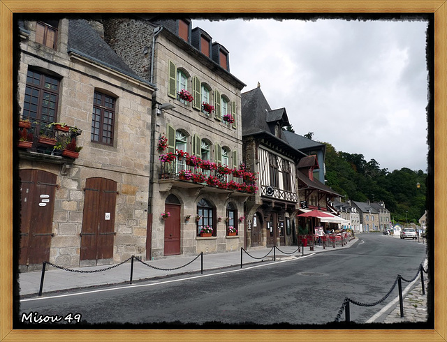 DINAN